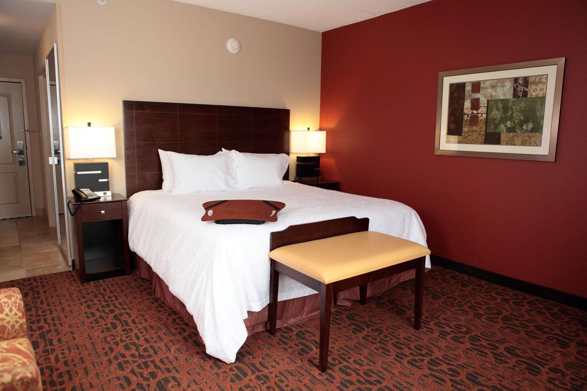 Hampton Inn Milan Extérieur photo