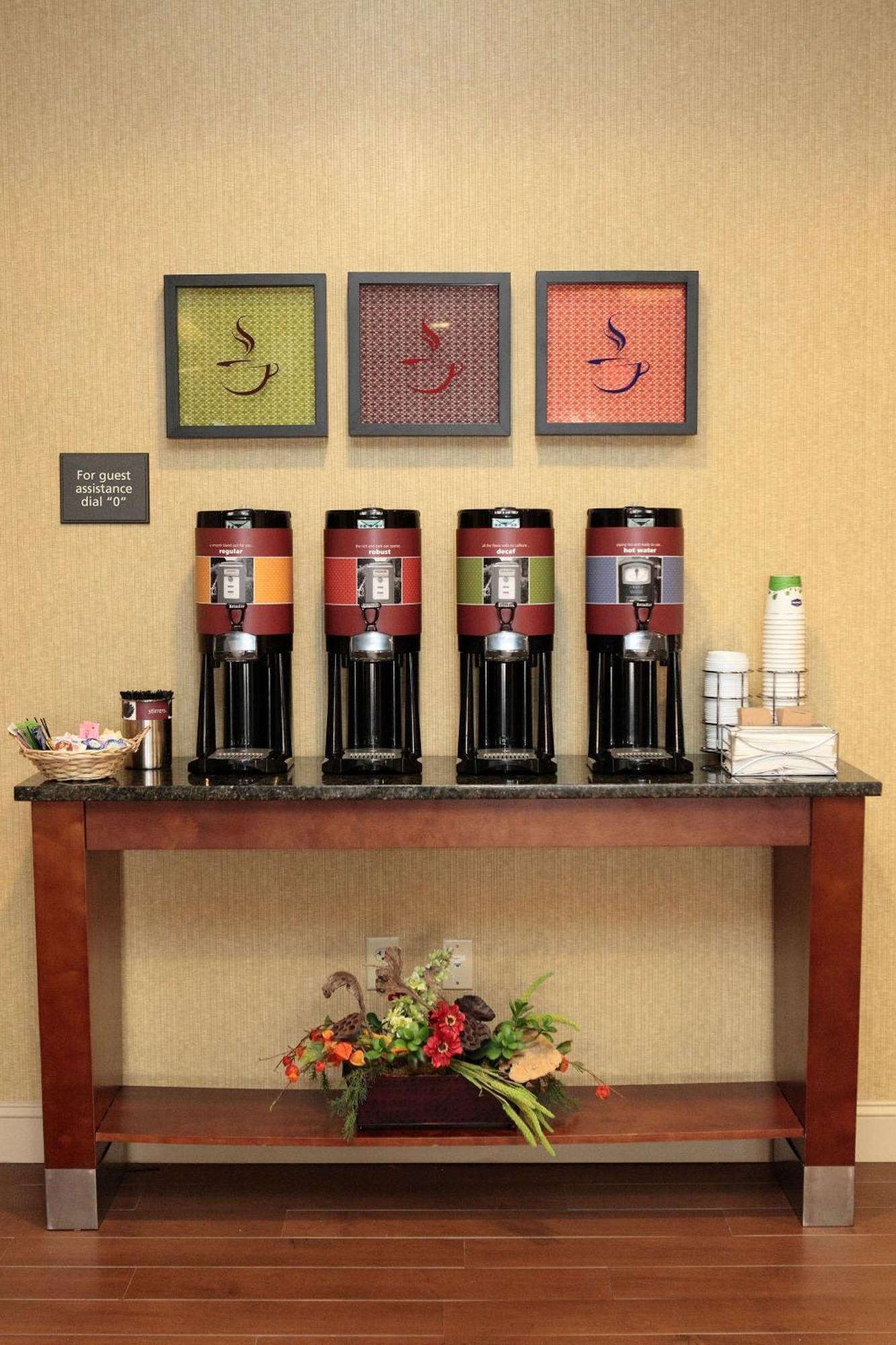 Hampton Inn Milan Extérieur photo