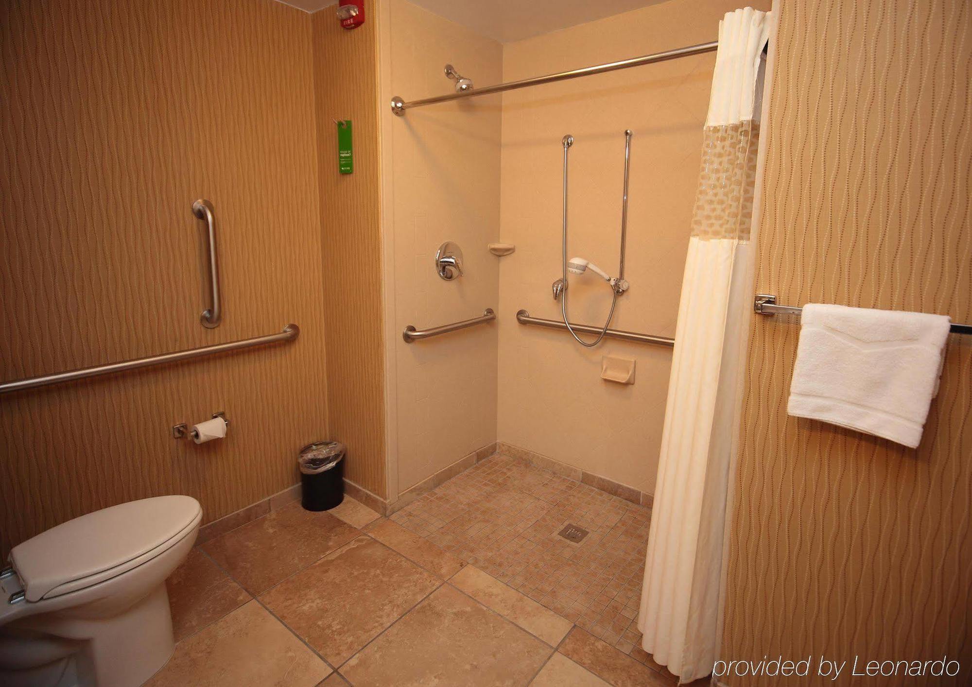 Hampton Inn Milan Extérieur photo